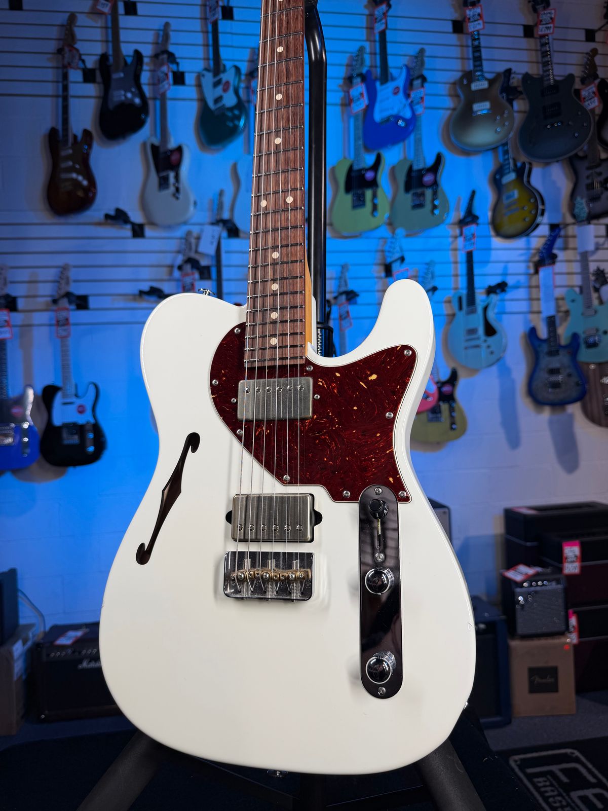 Used Suhr Alt T w Rosewood - Fretboard, Olympic White, w Suhr Bag