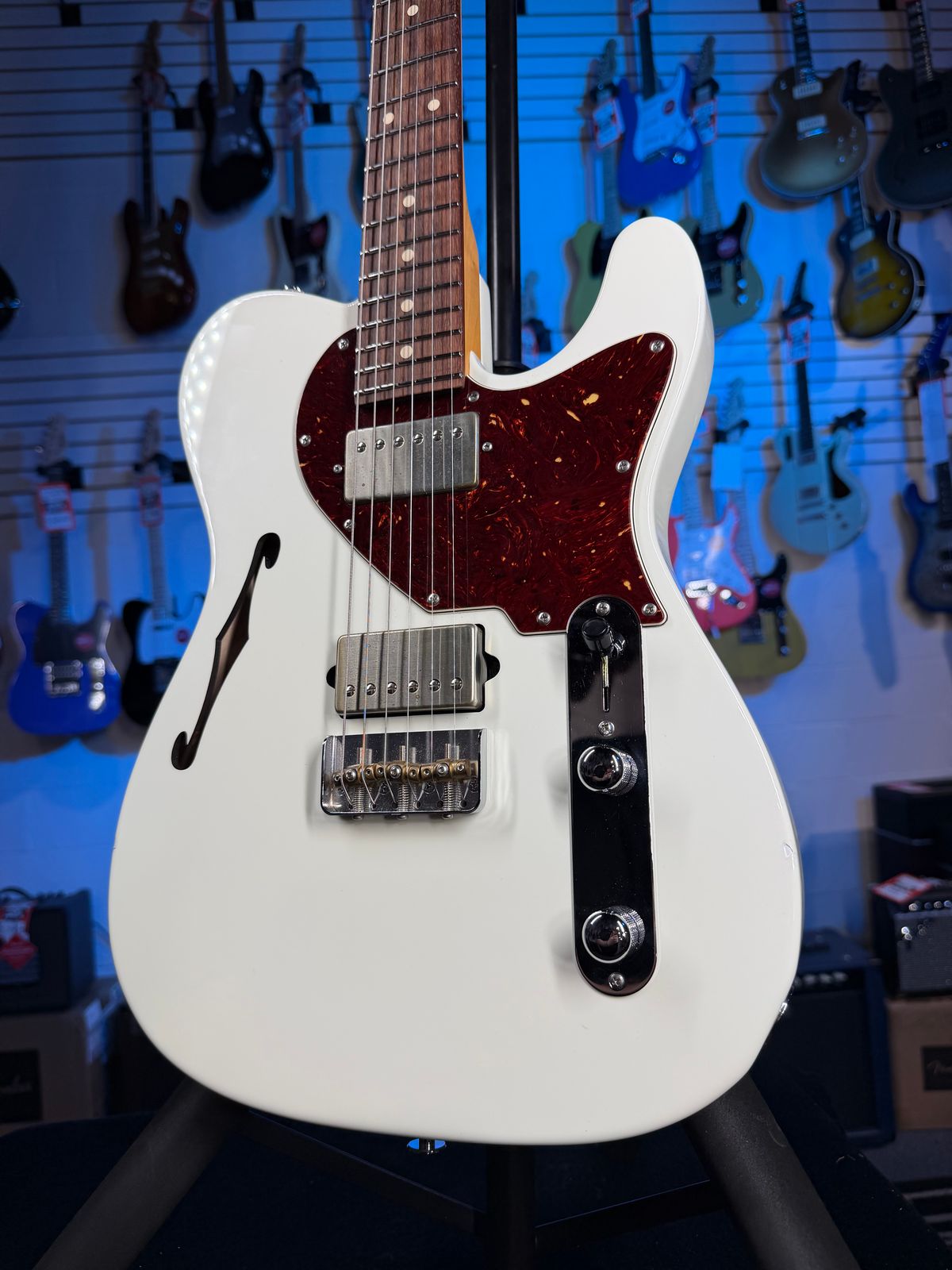 Used Suhr Alt T w Rosewood - Fretboard, Olympic White, w Suhr Bag