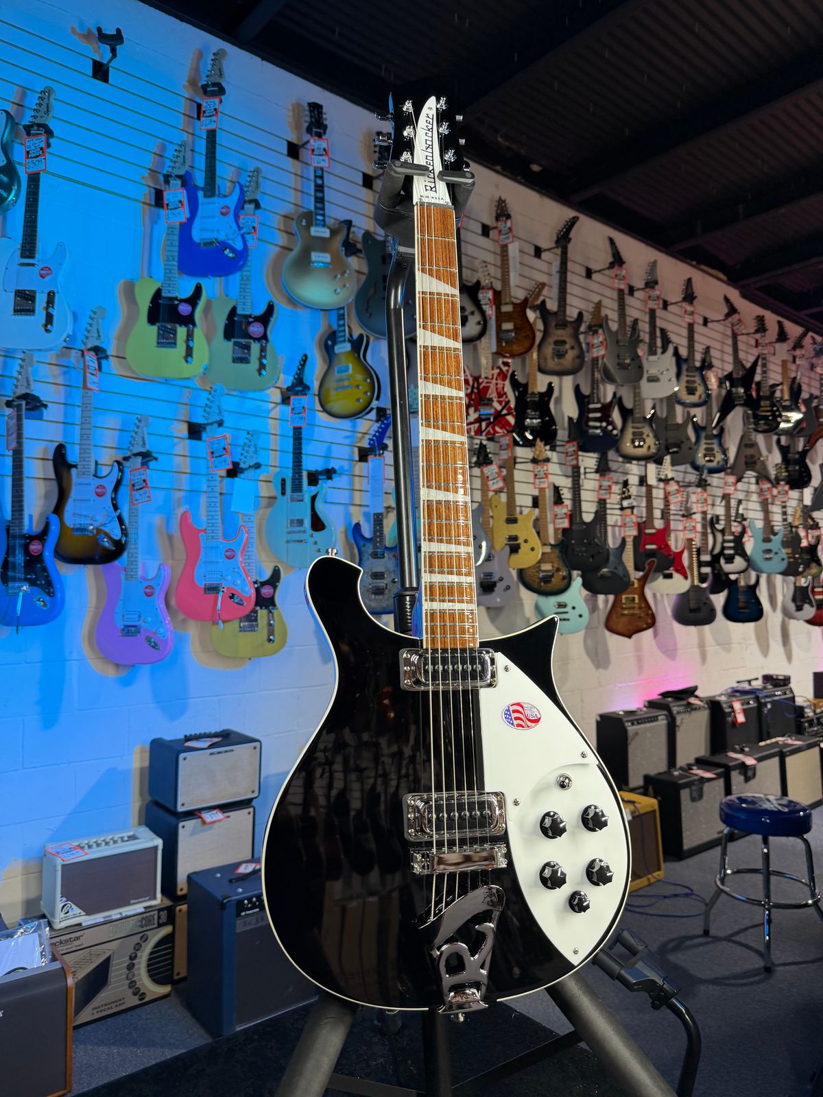 Rickenbacker 620JG Jetglo
