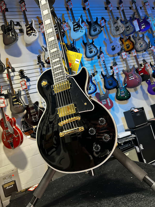 Epiphone Les Paul Custom Electric Guitar - Ebony Auth Dealer! 594 GET PLEK’D!