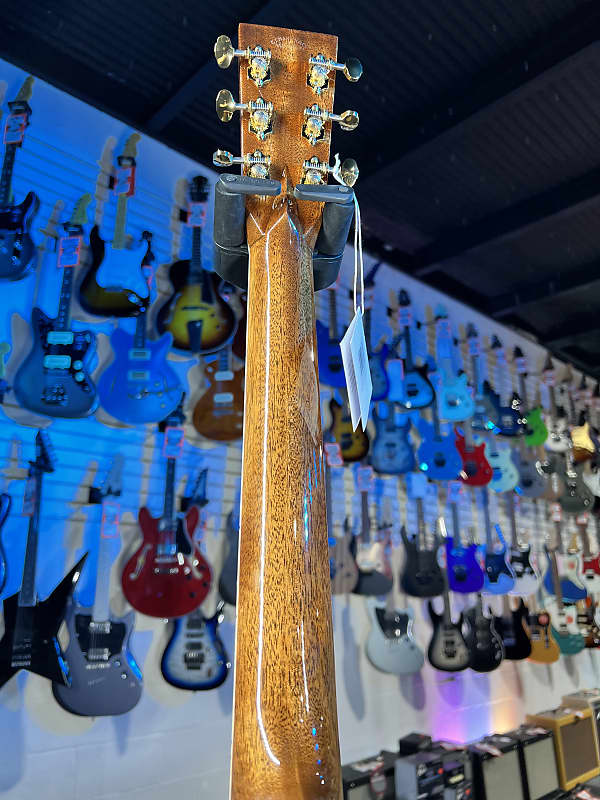 Martin 000-42 Modern Deluxe Left-Handed Acoustic Guitar - Natural Handed Authorized Dealer Free Ship! Get Plek’d! 477