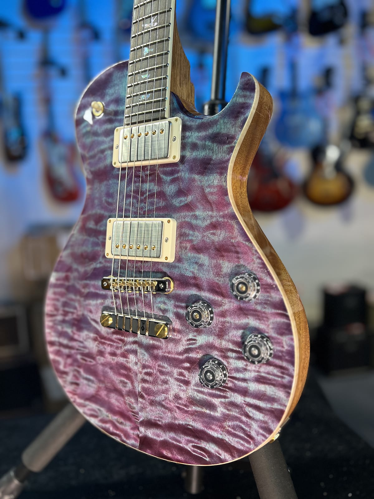 PRS Wood Library McCarty Singlecut 594, Quilt Top, Violet, Ziricote Fingerboard, Paisley Case, Signature Dealer 450