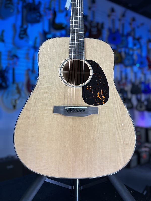 Martin D-18 Modern Deluxe Acoustic Guitar - Natural GET PLEK'D! 223