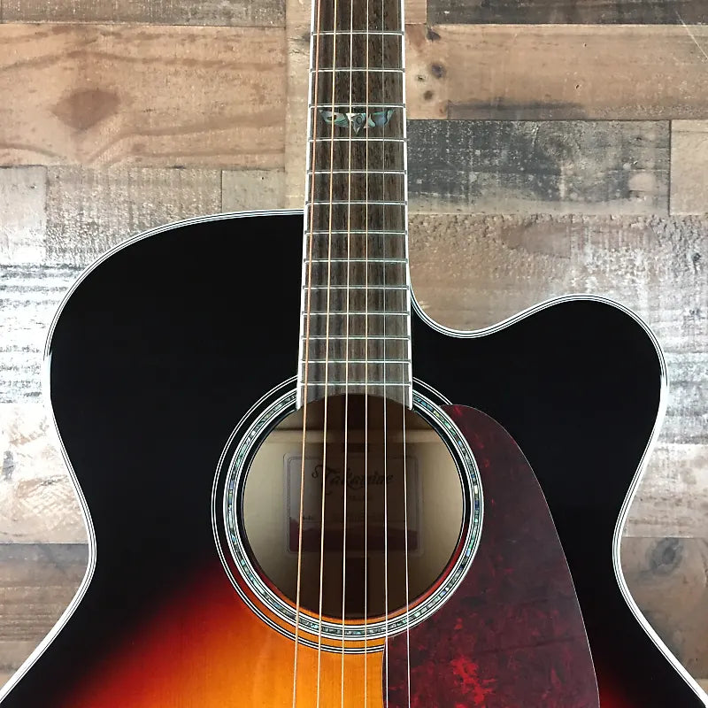 Takamine GJ72CE BSB G70 Series Jumbo Cutaway, Gloss Brown Sunburst, 285