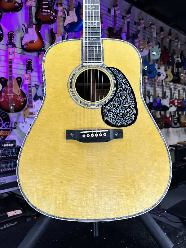 Martin D-42 Special Acoustic Guitar - Natural Auth Deal Free Ship! 215 *FREE PLEK WITH PURCHASE*