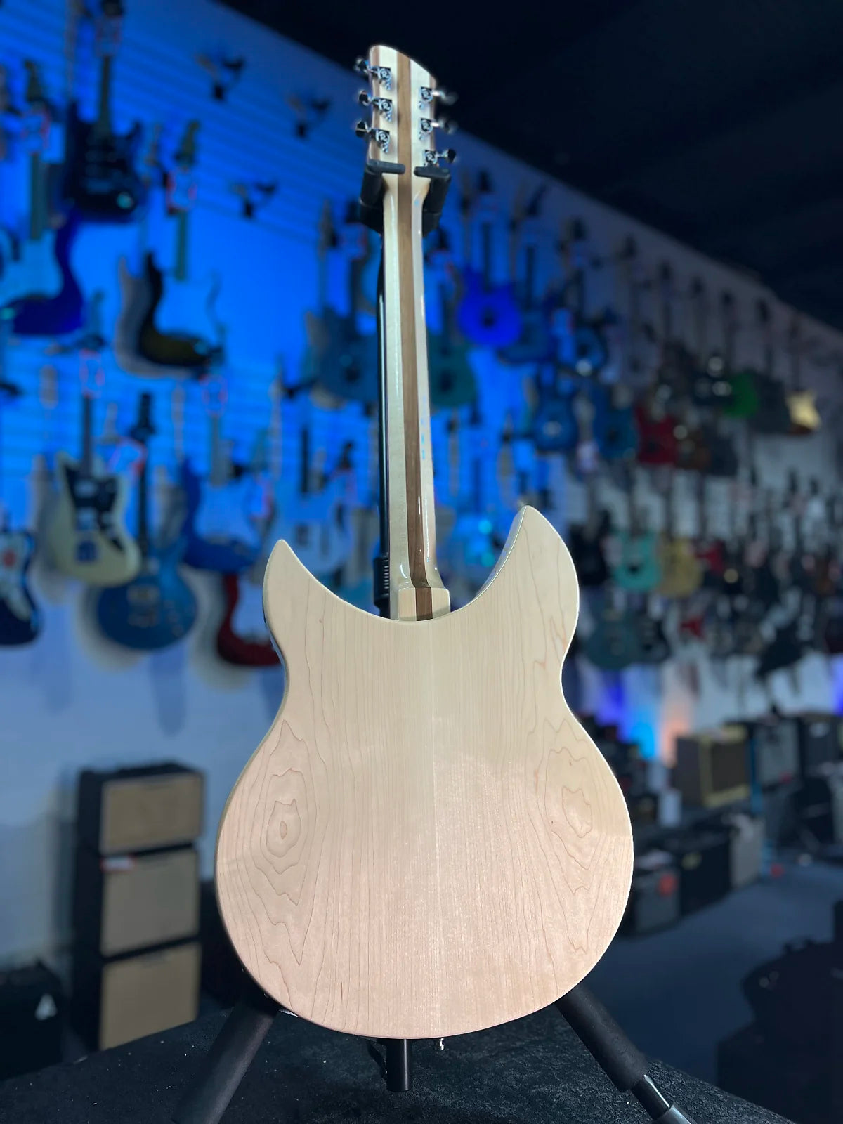 New 2024 Rickenbacker 330 Guitar - Mapleglo, with Rickenbacker Case, 330MG 732