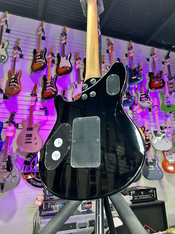 EVH Wolfgang Standard QM Electric Guitar - 3-tone Sunburst Auth Deal Free Ship! 423 *FREE PLEK WITH PURCHASE*