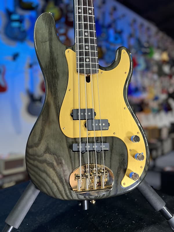 Lakland Geezer Butler Signature Skyline 44-64 Custom GZ Transparent Black