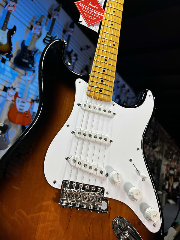 Fender 70th-anniversary American Vintage II 1954 Stratocaster - 2-color Sunburst GET PLEK'D! 295