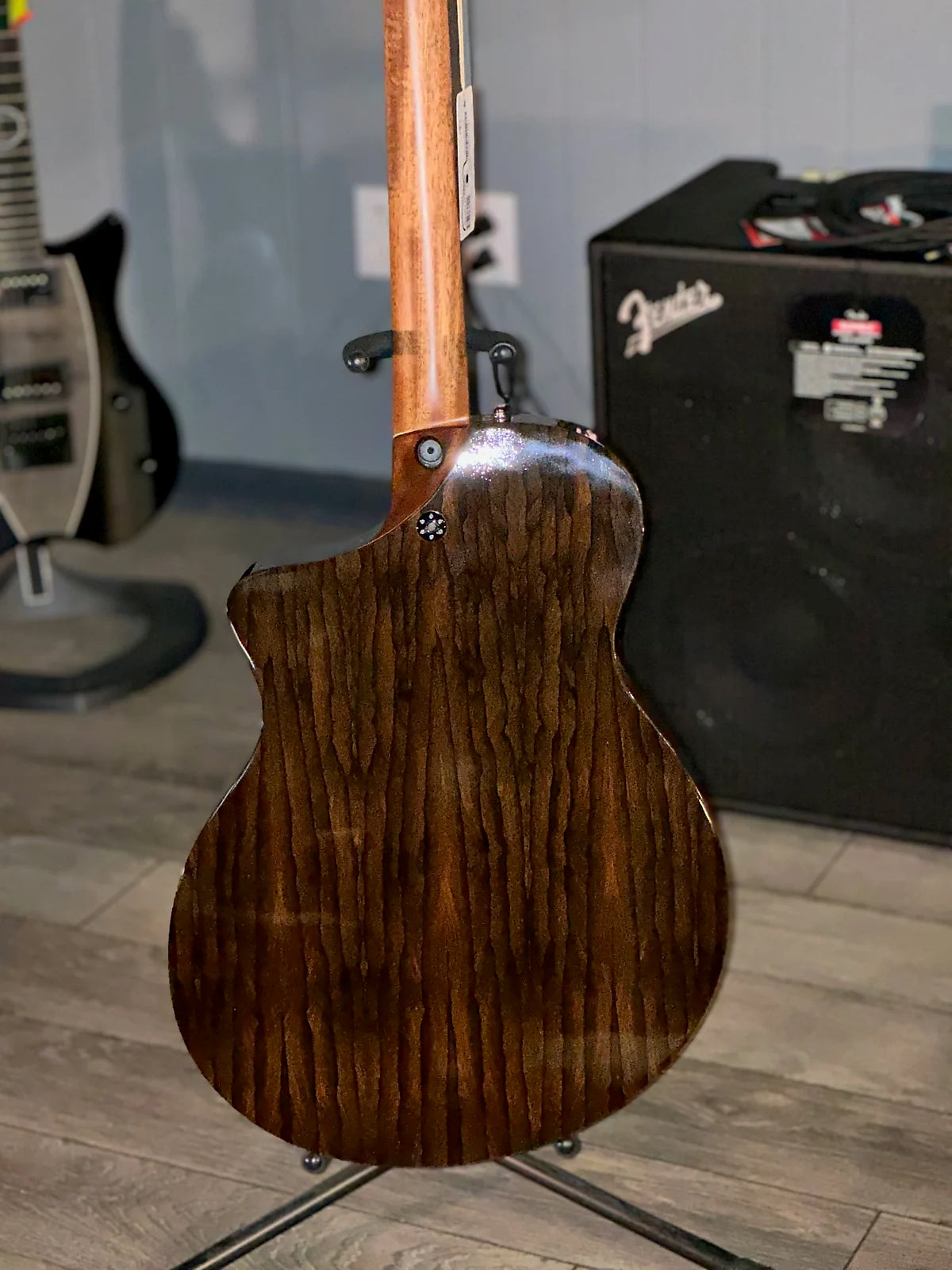 SC-13E Special Acoustic-Electric Guitar - burst #560