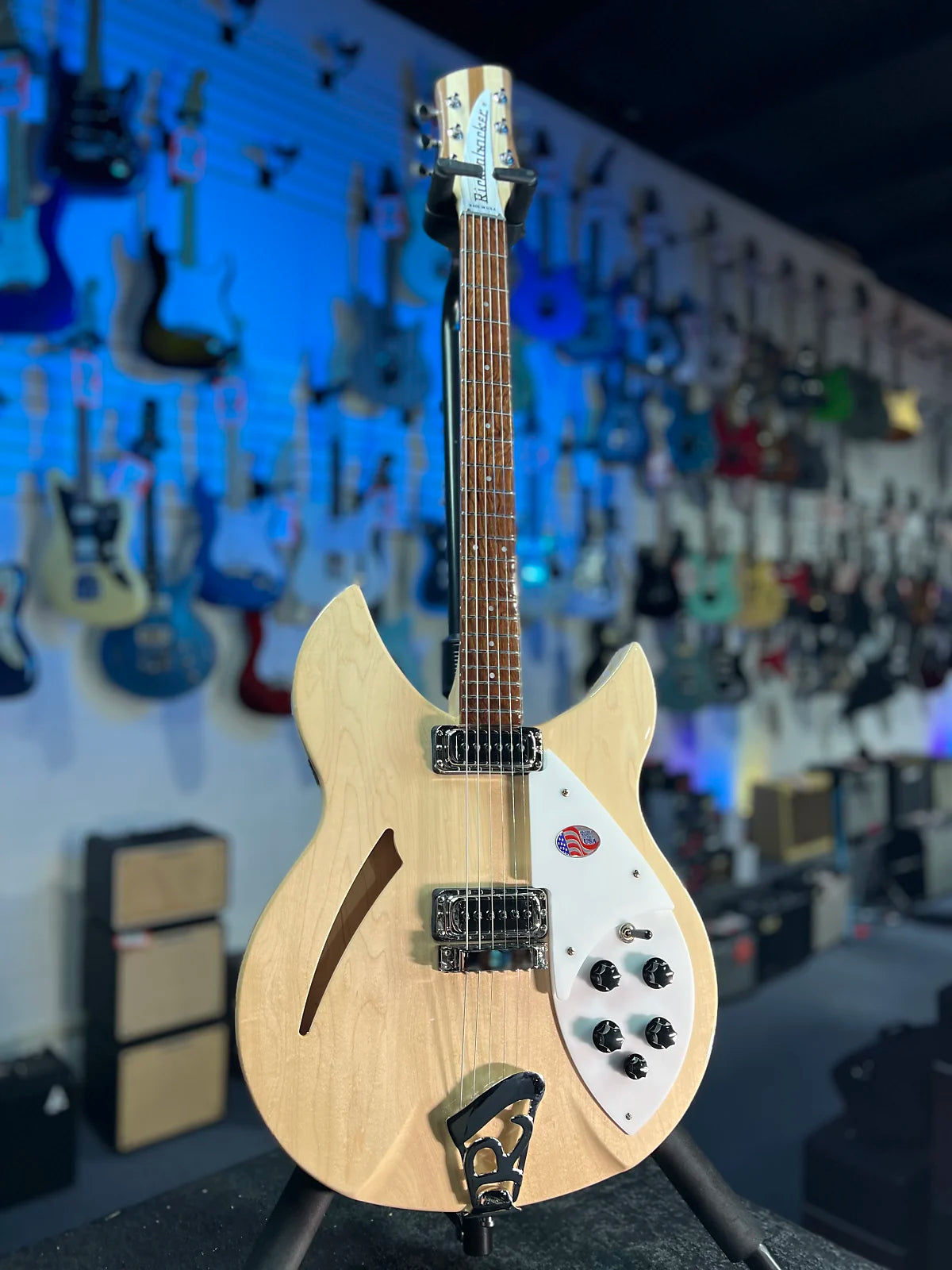 New 2024 Rickenbacker 330 Guitar - Mapleglo, with Rickenbacker Case, 330MG 732