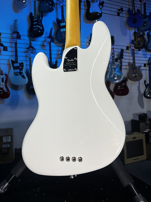 Fender American Professional II Jazz Bass - Olympic White with Rosewood Fingerboard GET PLEK'D! 679
