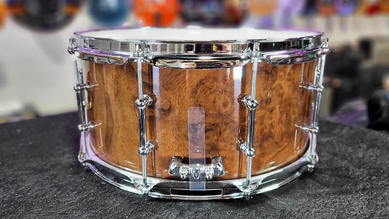 Ludwig Universal Snare Drum - 6.5-inch x 14-inch - Walnut / Authorized Dealer / Free Shipping!
