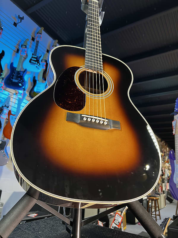 Martin 000-28EC Eric Clapton Left-Handed Sunburst Auth Dealer Free Shipping! 153 GET PLEK’D!