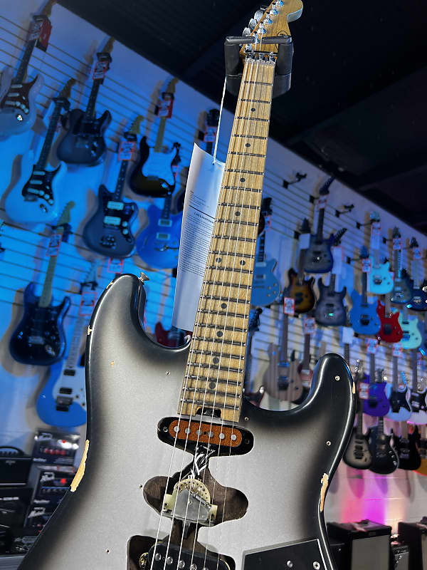 EVH Limited-edition Frankenstein Series Relic Electric Guitar - Silverburst Auth Deal Free Ship! 016