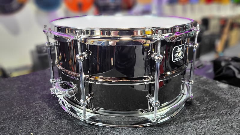 Ludwig Universal Black Brass Snare Drum 7in. x 13in. Chrome Hardware Auth Dealer Free Shipping!