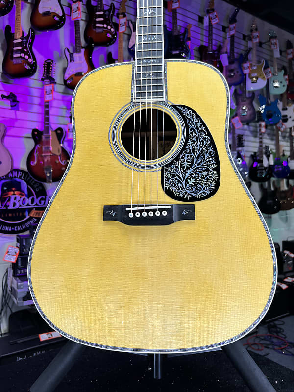 Martin D-42 Special Acoustic Guitar - Natural Auth Deal Free Ship! 215 *FREE PLEK WITH PURCHASE*