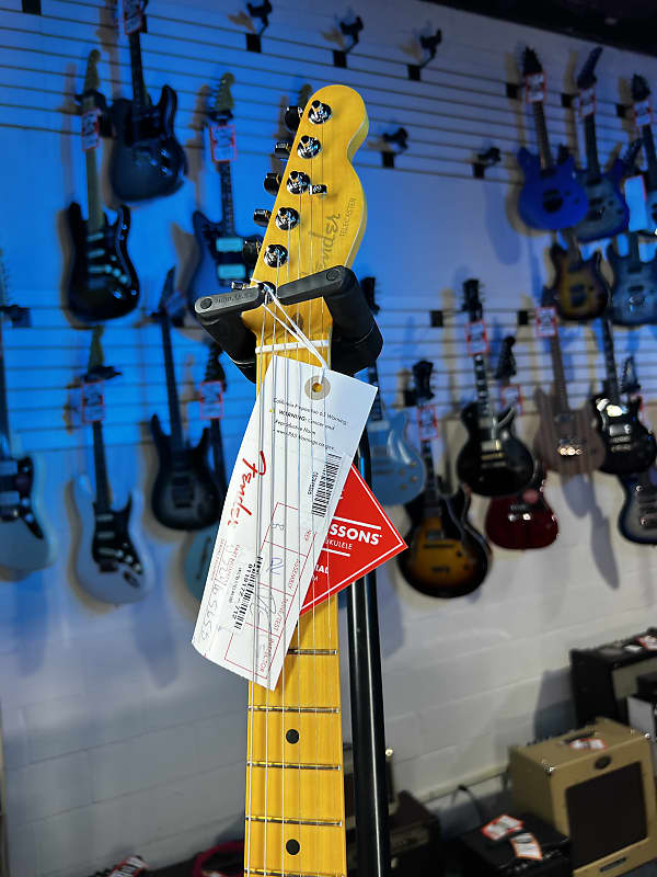 Fender American Ultra II Telecaster Electric Guitar - Ultraburst Maple Fingerboard Auth Deal Free Ship! 658