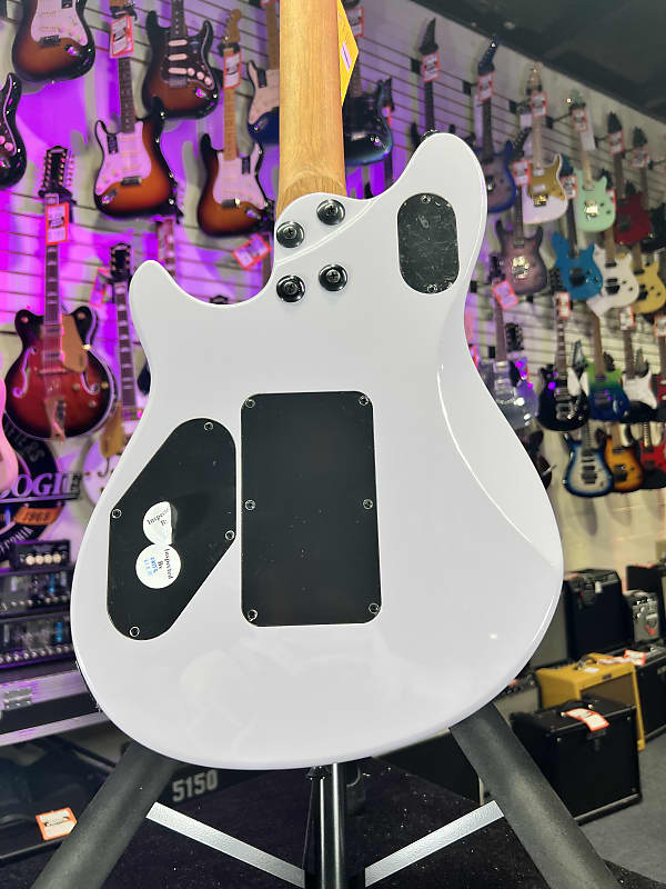 EVH Wolfgang Standard Electric Guitar - Battleship Gray Auth Deal Free Ship! 843 *FREE PLEK WITH PURCHASE*