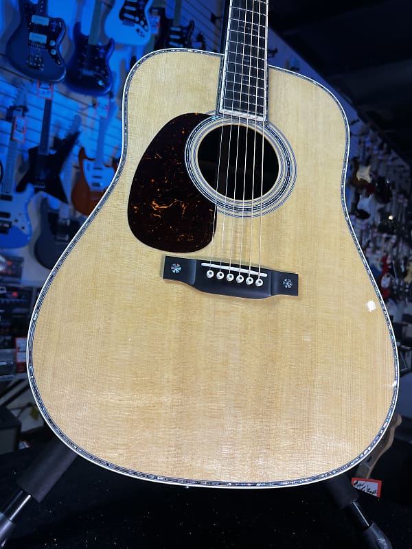 Martin D-42 Left-Handed Dreadnought Acoustic Guitar - Natural GET PLEK'D! 769