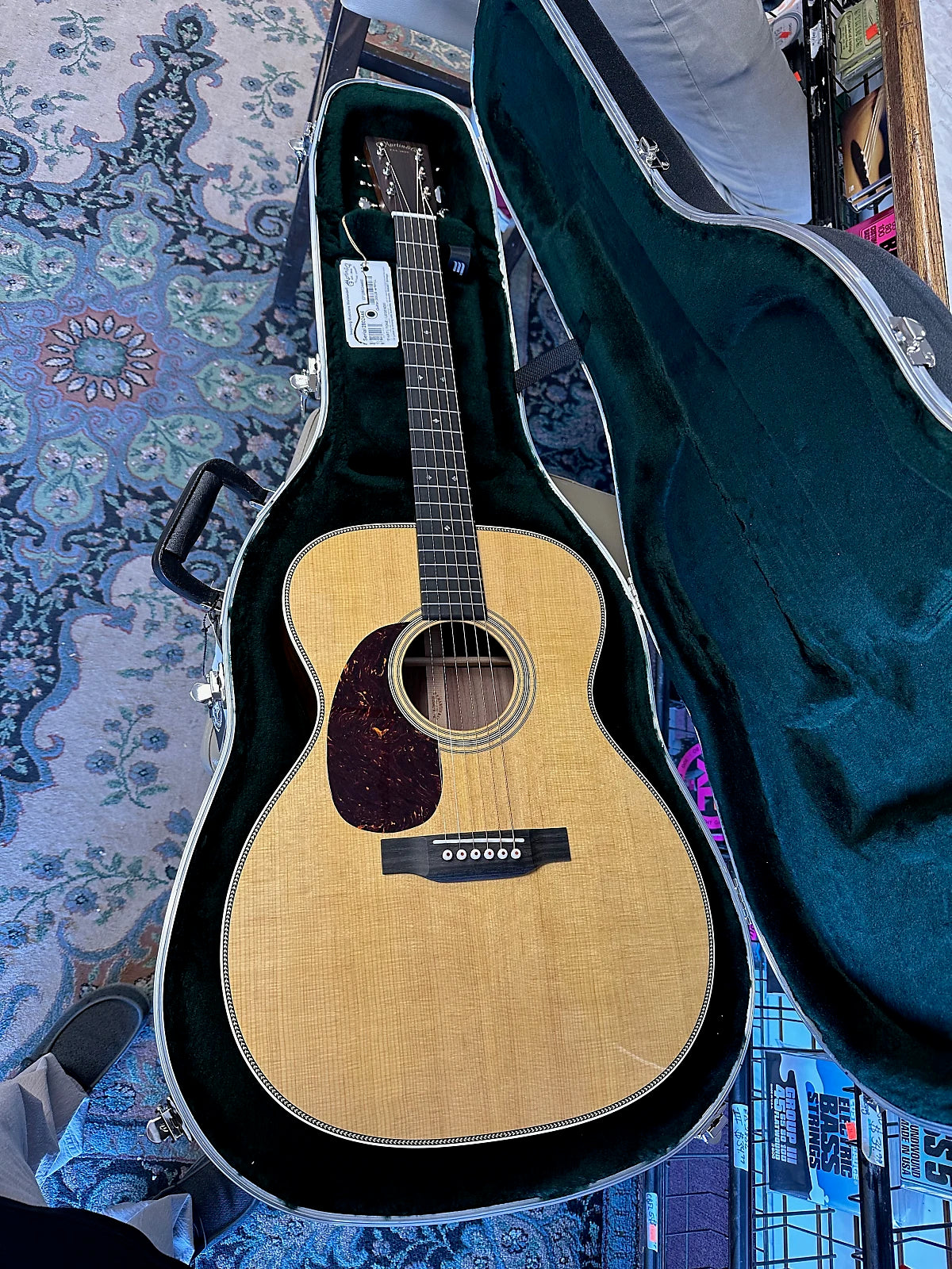 000-28 Left-Handed Acoustic Guitar - Natural #446