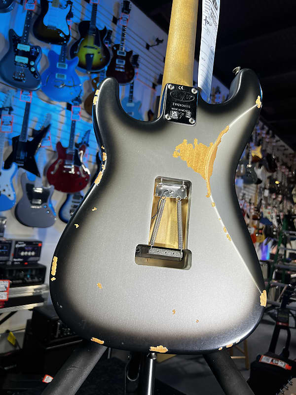 EVH Limited-edition Frankenstein Series Relic Electric Guitar - Silverburst Auth Deal Free Ship! 016