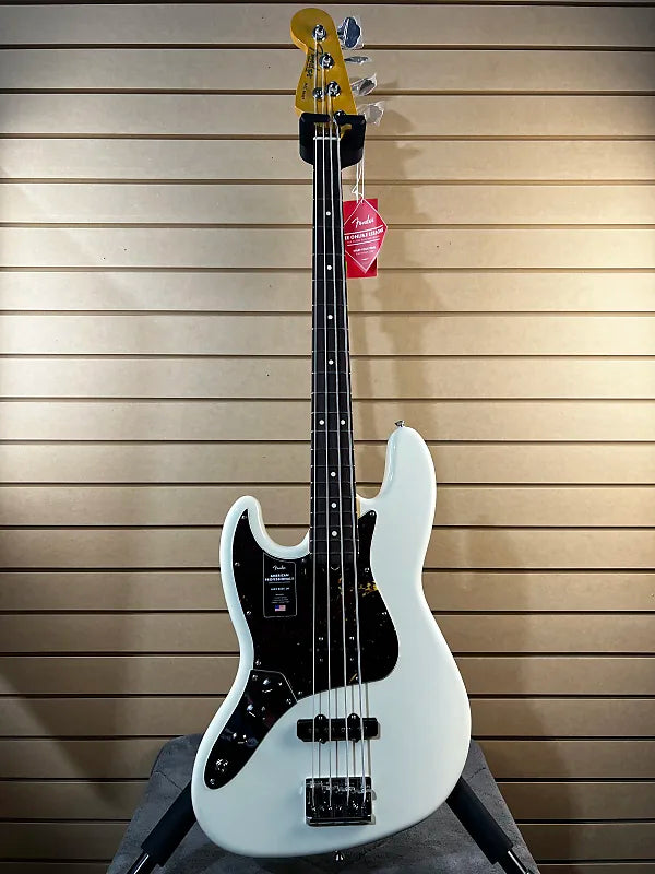American Professional II Jazz Bass Left-Handed - Olympic White #450 GET PLEK'D!