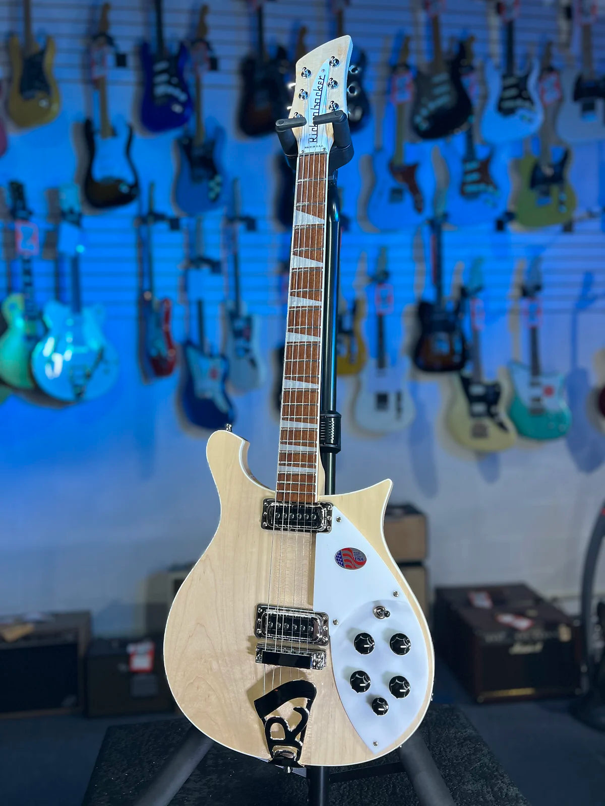New Rickenbacker 620 Mapleglo Electric Guitar wOHSC Auth Dealer Free Ship 620MG 772