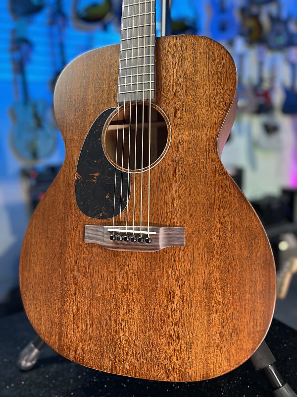 Martin 000-15M Left Handed Acoustic Guitar - Mahogany Auth Dealer! GET PLEK'D! 750