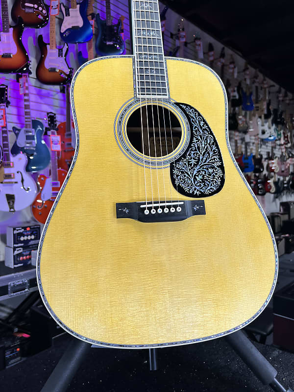 Martin D-42 Special Acoustic Guitar - Natural Auth Deal Free Ship! 215 *FREE PLEK WITH PURCHASE*