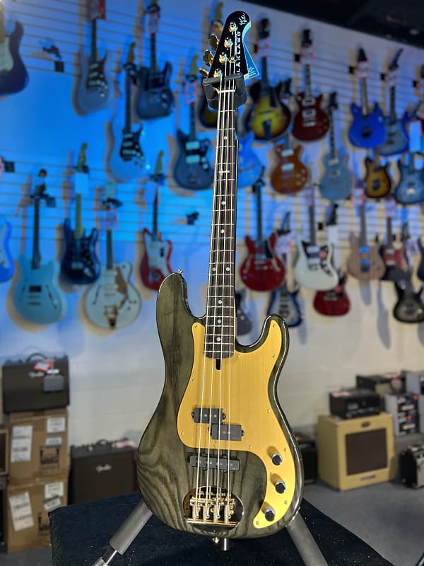 Lakland Geezer Butler Signature Skyline 44-64 Custom GZ Transparent Black