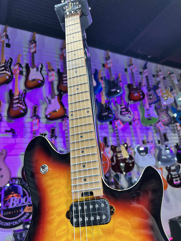 EVH Wolfgang Standard QM Electric Guitar - 3-tone Sunburst Auth Deal Free Ship! 423 *FREE PLEK WITH PURCHASE*