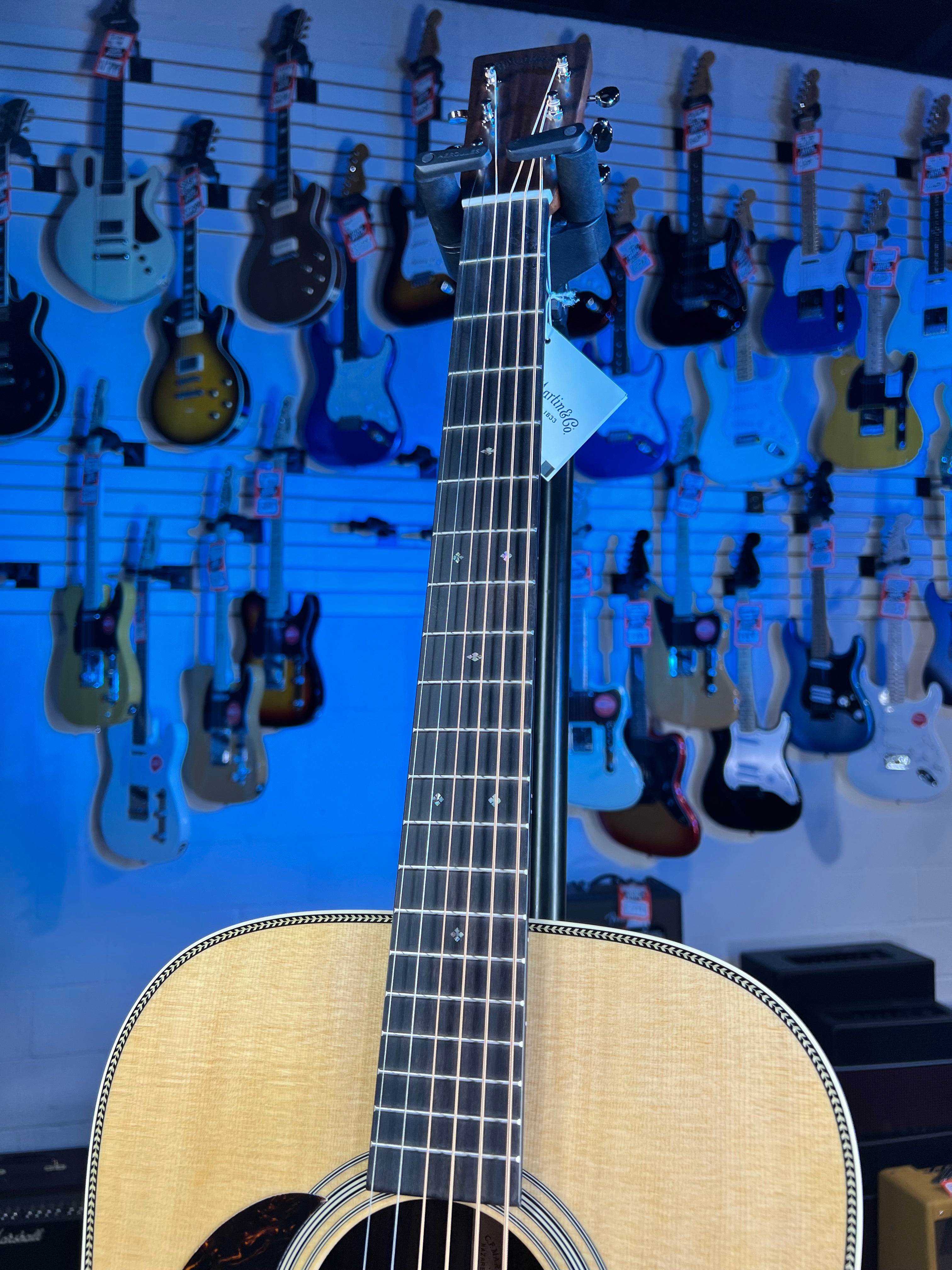 Martin HD-28L Lefty Standard Series Acoustic Guitar Natural with Aging Toner (2025) 466!