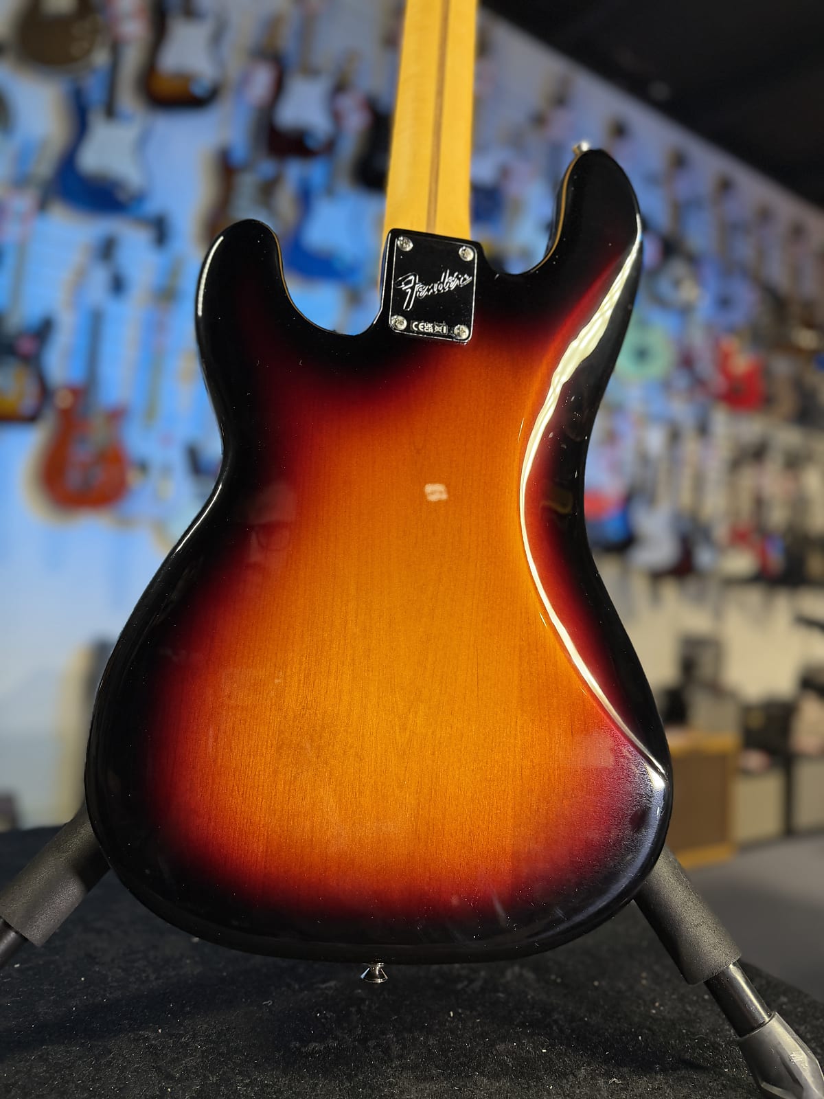 Fender American Professional Classic Precision Bass - 3-Color Sunburst, Rosewood Fingerboard GET PLEK'D! 910