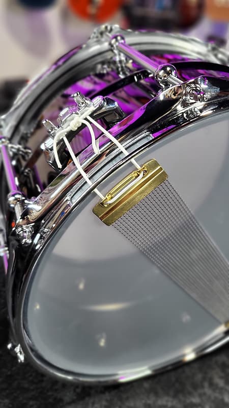 Ludwig Universal Black Brass Snare Drum 7in. x 13in. Chrome Hardware Auth Dealer Free Shipping!