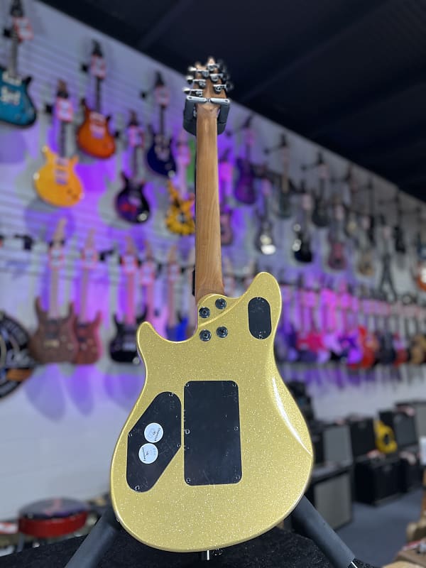 EVH Wolfgang Standard Electric Guitar - Gold Sparkle *FREE PLEK WITH PURCHASE* 522