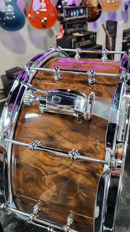 Ludwig Universal Snare Drum - 6.5-inch x 14-inch - Walnut / Authorized Dealer / Free Shipping!