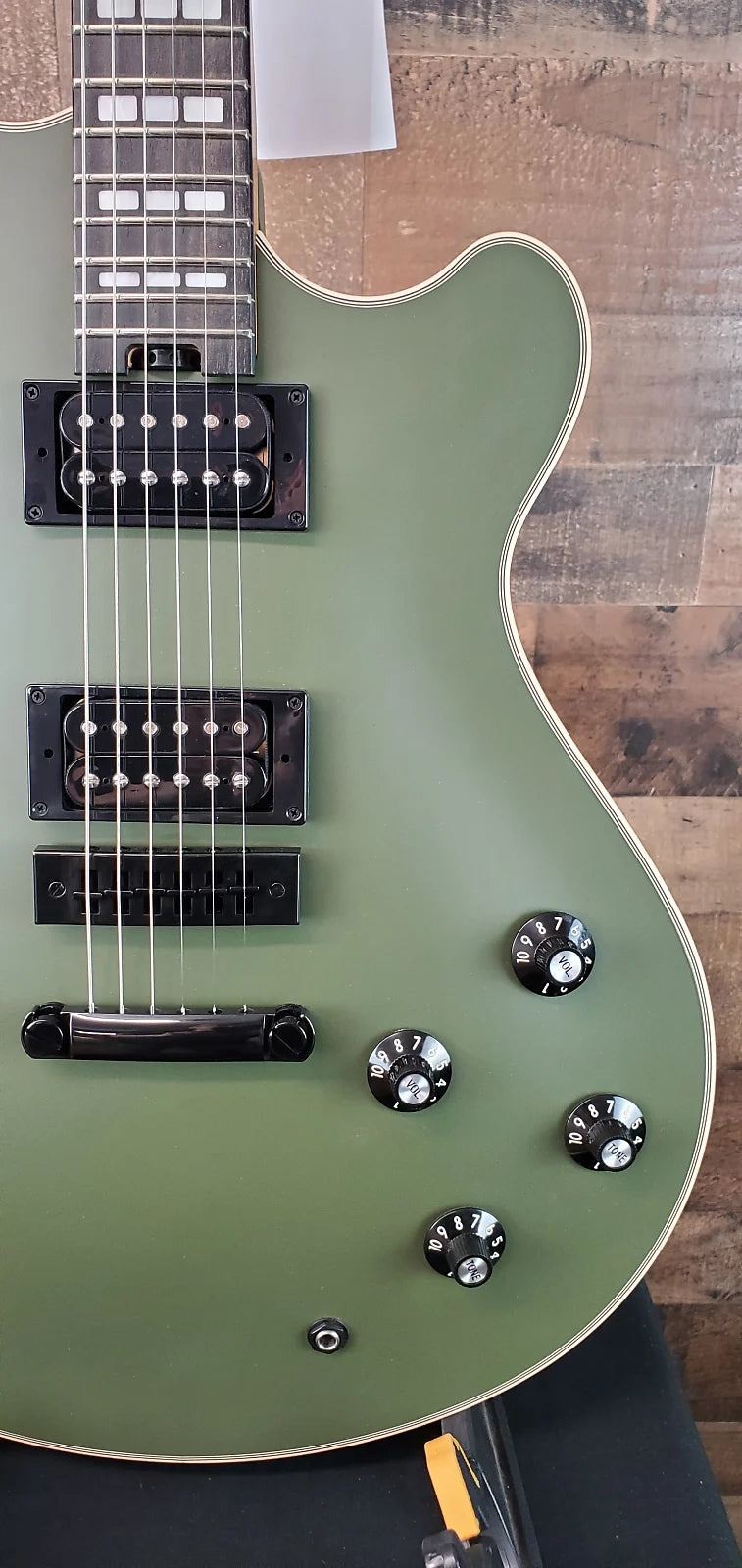 SA-126 Special, Matte Army Drab, Hardcase, 293