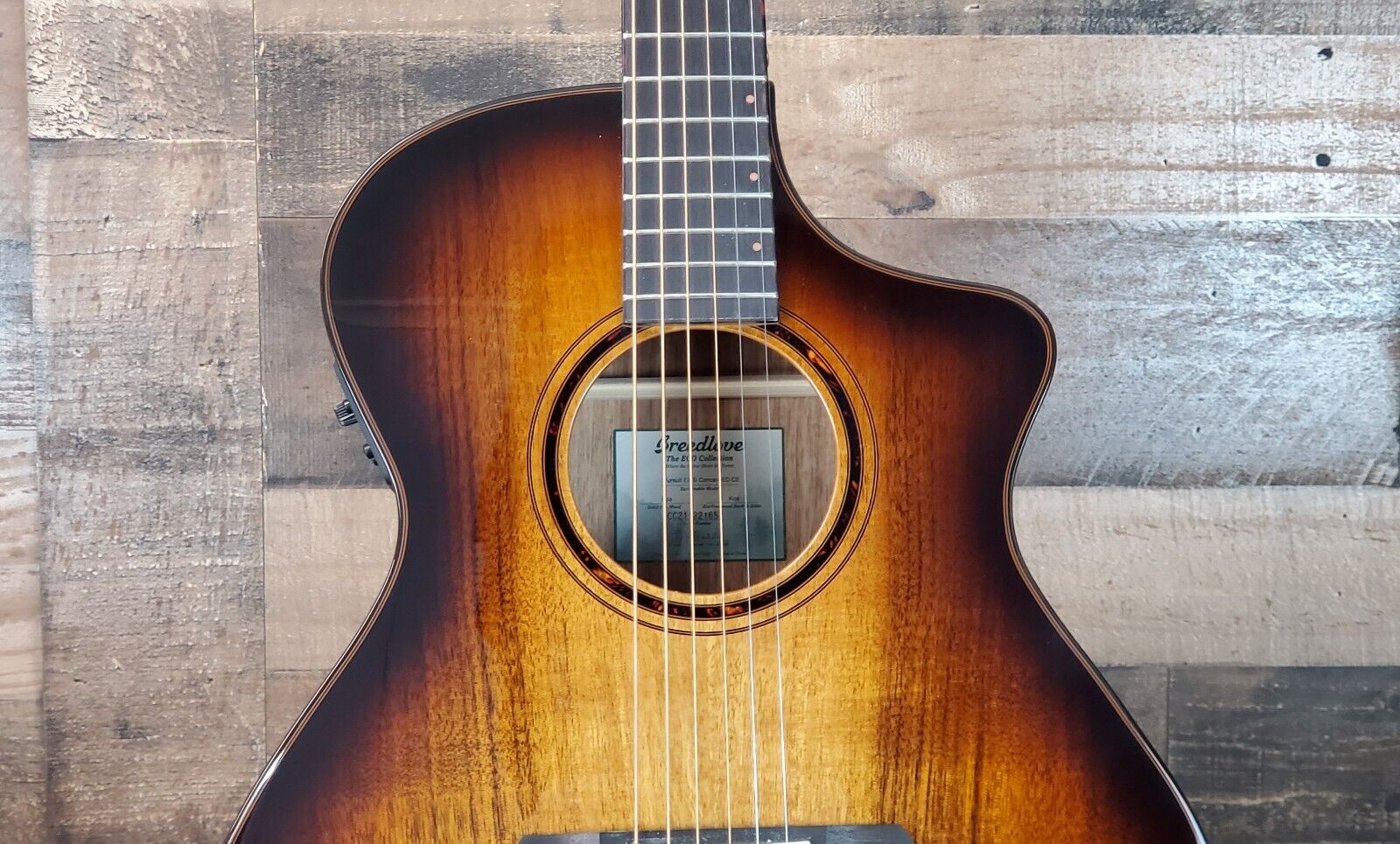 Breedlove ECO Pursuit Exotic S Concert CE Ac/Elec Edgeburst Koa, 657