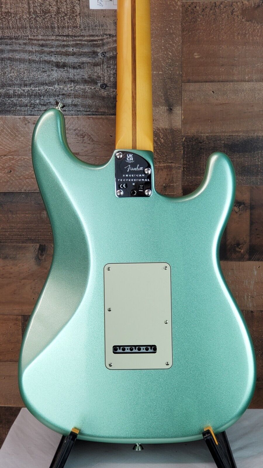 Fender American Professional II Stratocaster Left-Handed with Maple Fretboard Mystic Surf Green, 564