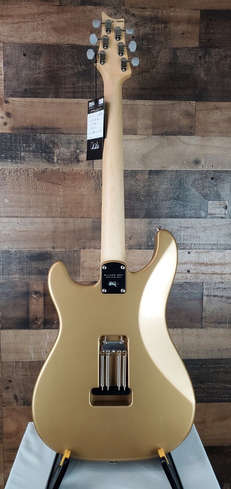 PRS Silver Sky, Maple Fretboard Golden Mesa, Hard Case, 491