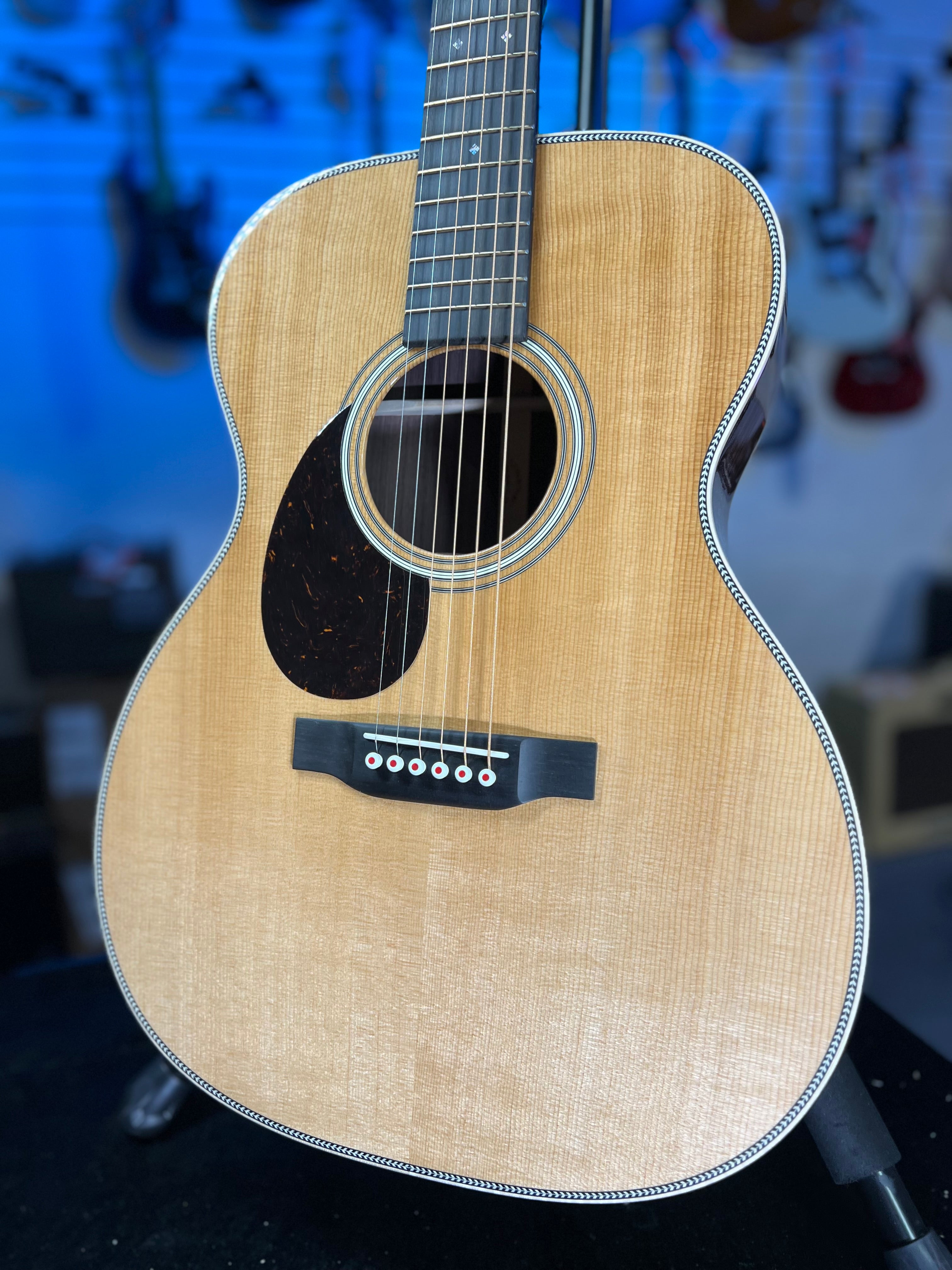 Martin OM-28 Modern Deluxe Left-Handed Acoustic Guitar - Natural 220 GET PLEK'D!