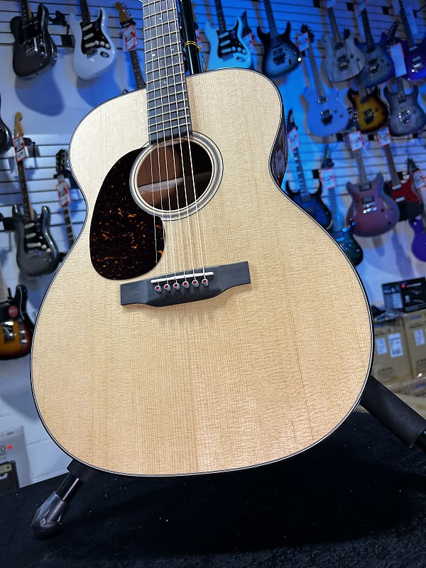Martin 000-18 Left Handed Modern Deluxe Acoustic Guitar - Natural Auth Deal Free Ship! 242 GET PLEK’D!