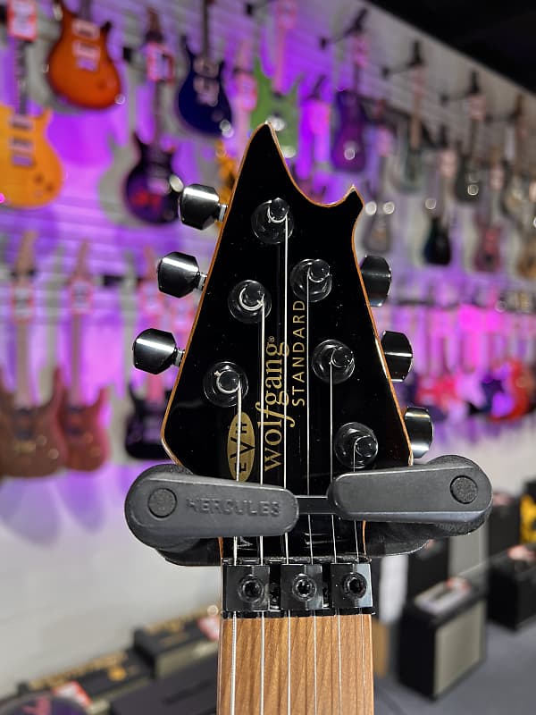 EVH Wolfgang Standard Electric Guitar - Gold Sparkle *FREE PLEK WITH PURCHASE* 522