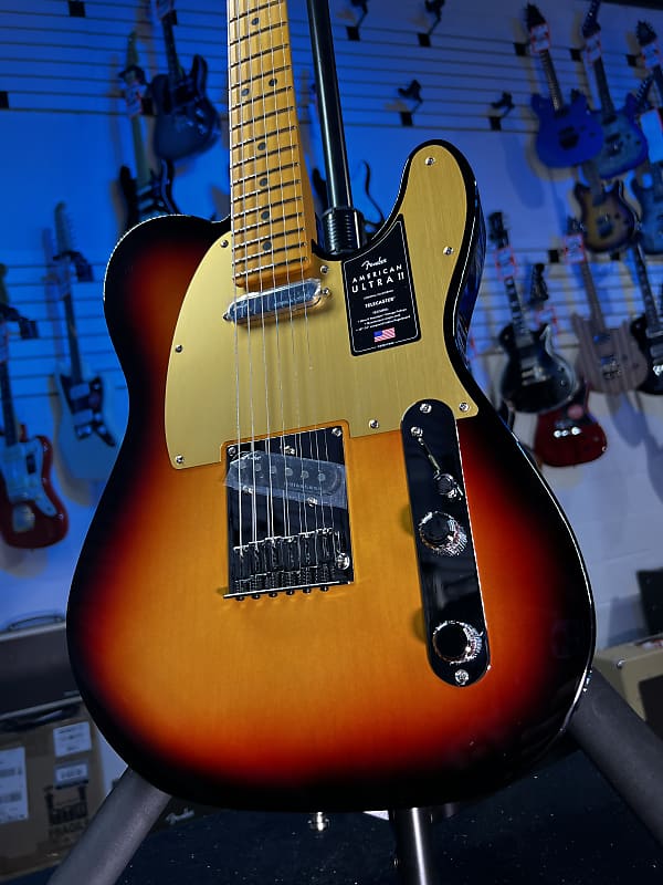 Fender American Ultra II Telecaster Electric Guitar - Ultraburst Maple Fingerboard Auth Deal Free Ship! 658