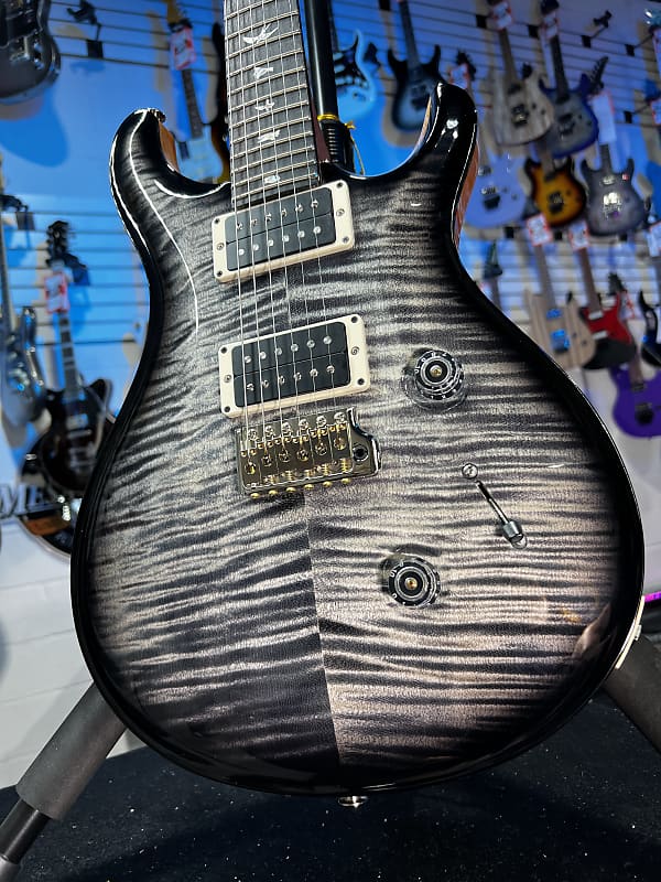 New 2024 PRS Custom 24 – Custom Color – Faded Charcoal Smokewrap Burst/Natural back w PRS Case, Ath Dlr Get Plekd 101