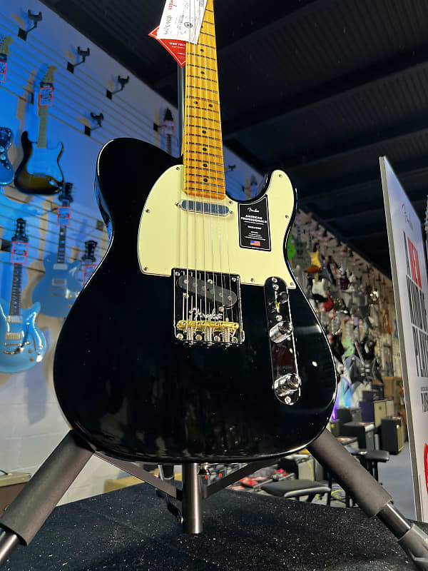 Fender American Professional II Telecaster - Black with Maple Fingerboard Auth Deal Free Ship! 399 GET PLEK’D!