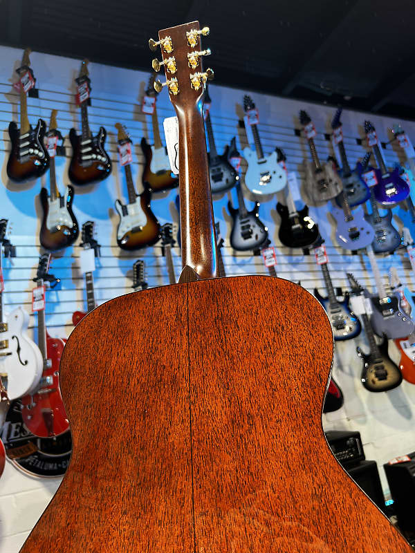 Martin 000-18 Modern Deluxe Acoustic Guitar - Natural Auth Dealer Free Shipping! 836 GET PLEK’D!