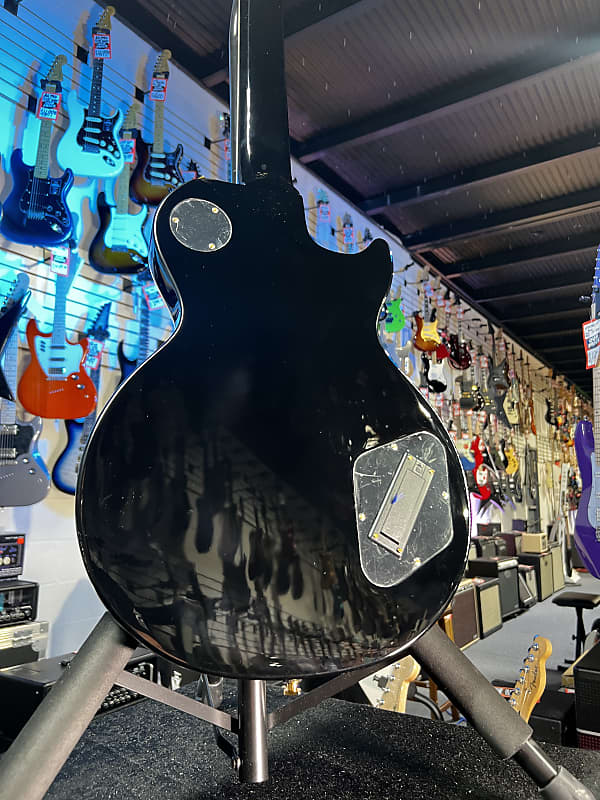 Epiphone 7-string Matt Heafy Les Paul Custom Origins Left-handed Ebony GET PLEK'D! 671