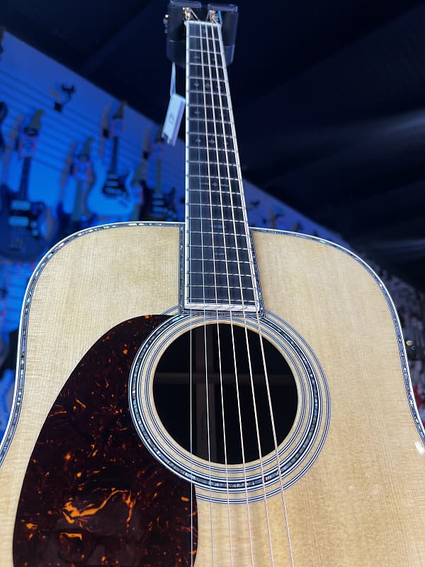 Martin D-42 Left-Handed Dreadnought Acoustic Guitar - Natural GET PLEK'D! 769